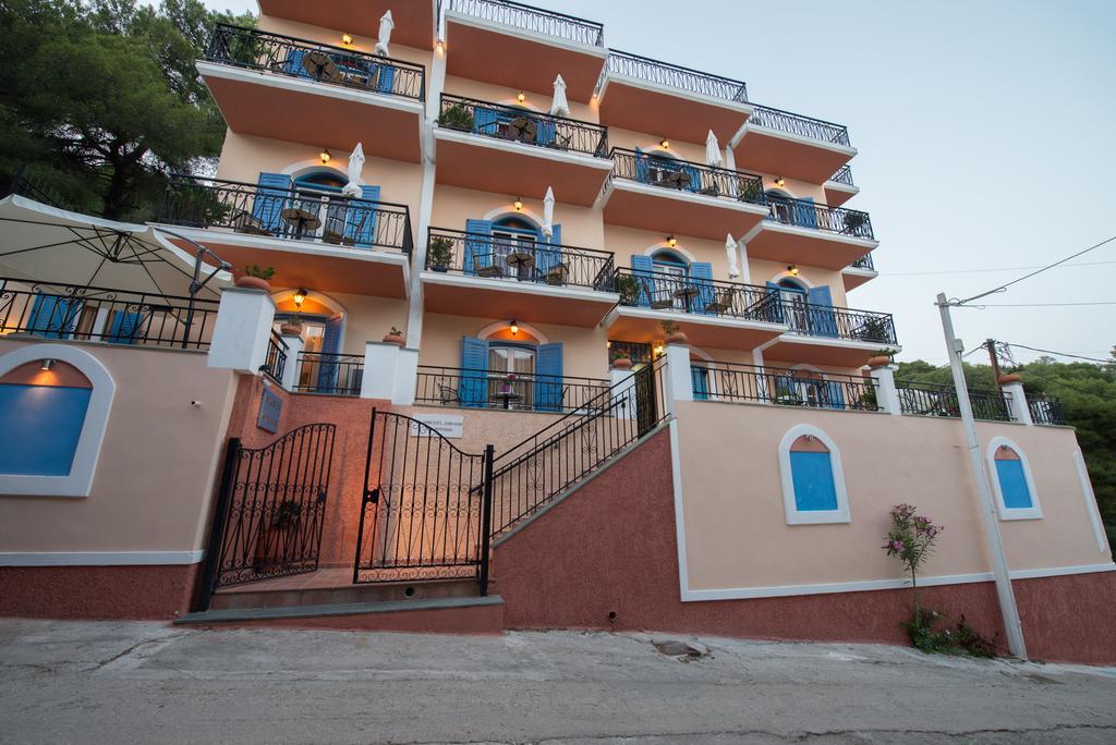 Maria Studios Poros Town Eksteriør billede