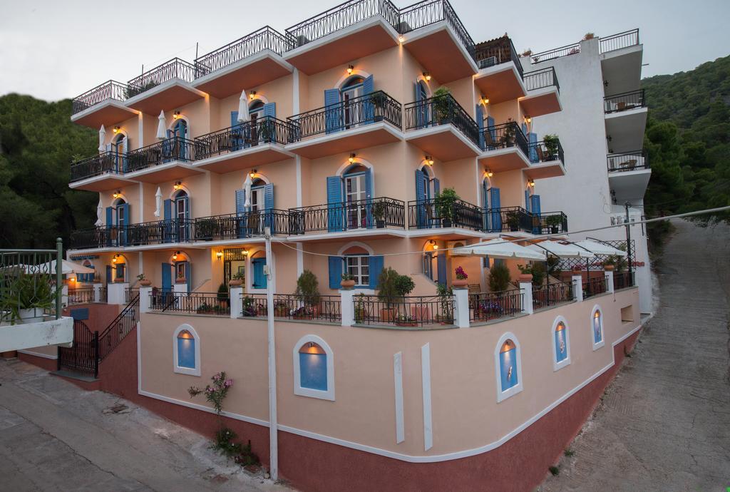 Maria Studios Poros Town Eksteriør billede