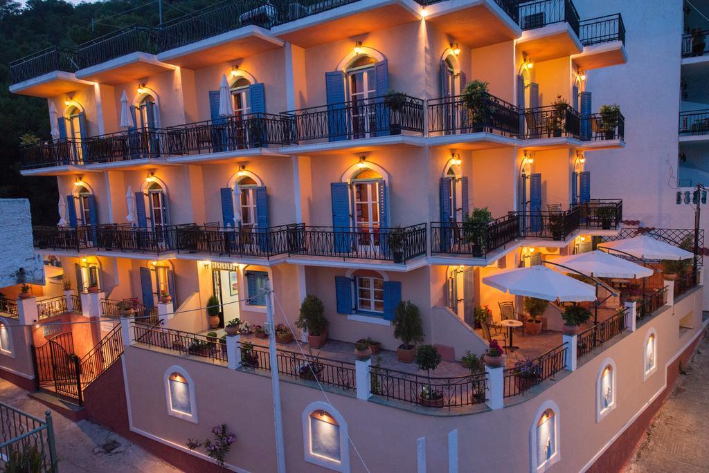 Maria Studios Poros Town Eksteriør billede